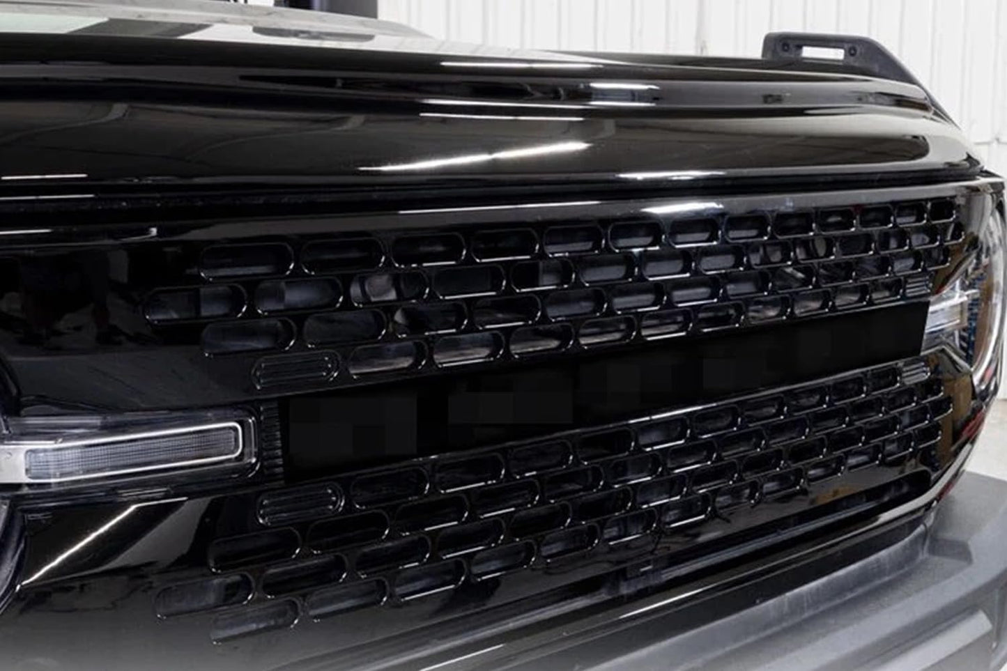 Glossy Black Front Grille for Ford Bronco 2021-2026