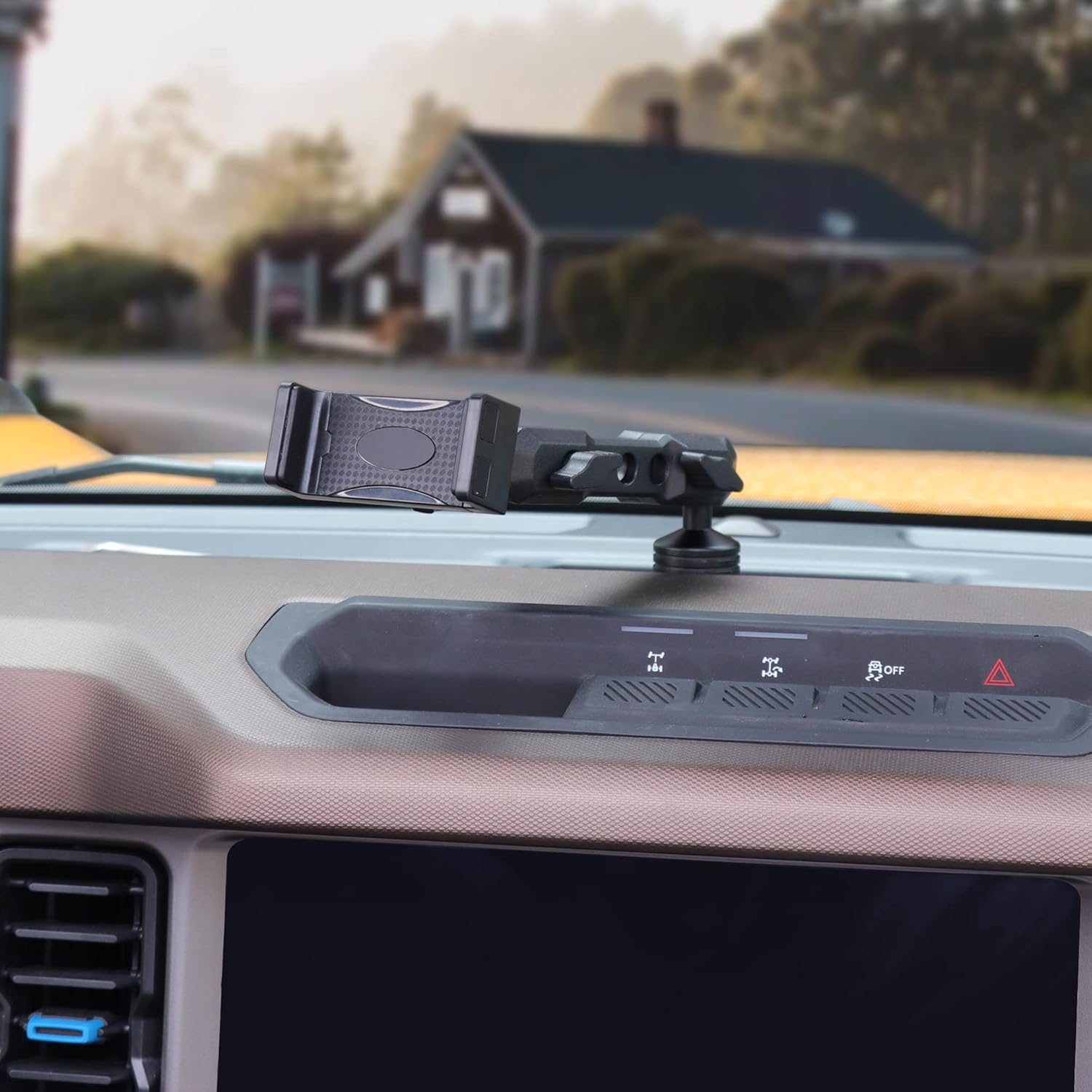 Dash Phone Mount Holder for 2021 2022 2023 2024 2025 New Ford Bronco 2/4 Door Interior Accessories Dashboard Cell Phone Stand 360° Adjustable Aluminum Smartphone Bracket Black