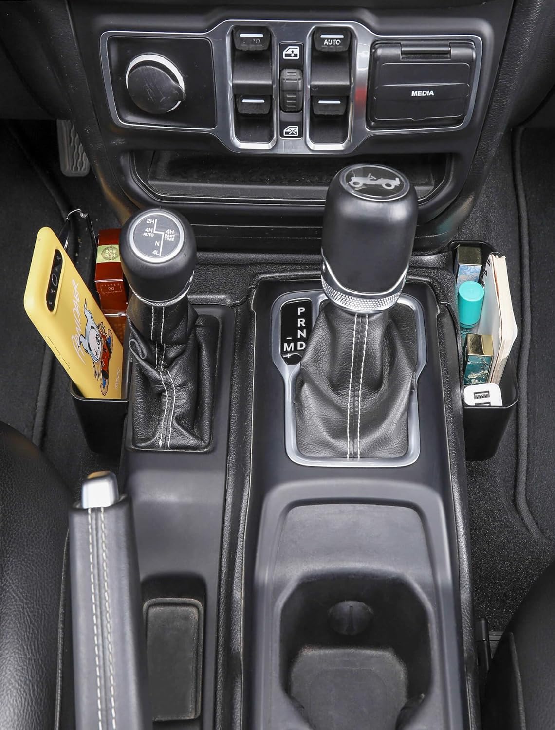 Savadicar GT-2 Shifter Storage Box, Gear Shift Side Tray, Center Console Organizer Compatible with 2018-2025 Jeep Wrangler JL JLU 4XE & Gladiator JT, Interior Storage Accessories, Black, 1 PC