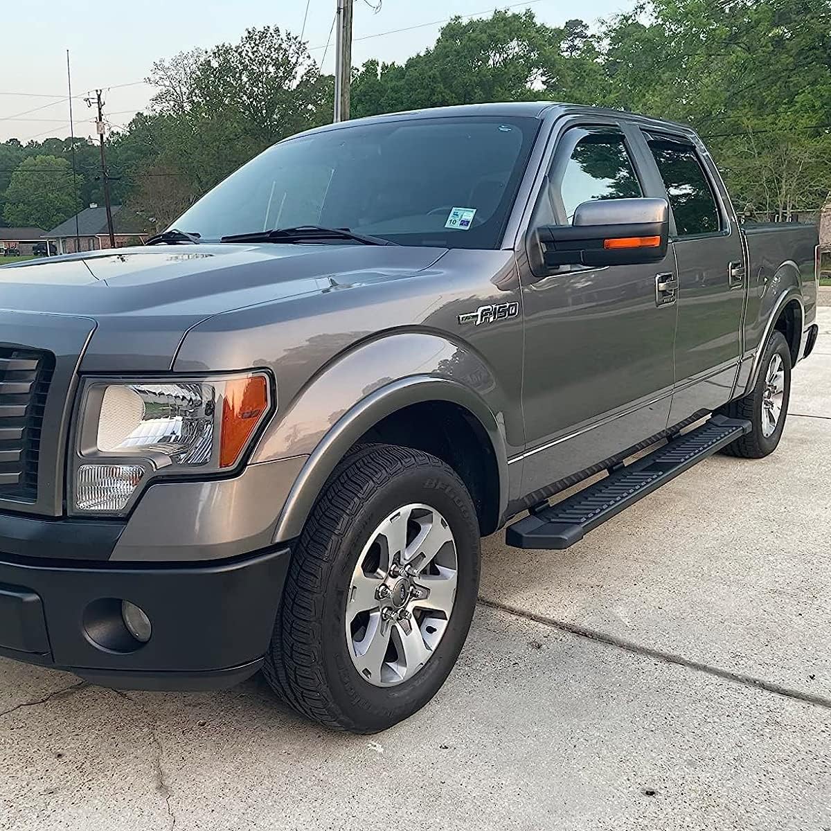 Running Board Nerf Bar Compatible with 15-23 Ford F150 Superduty Crew Cab