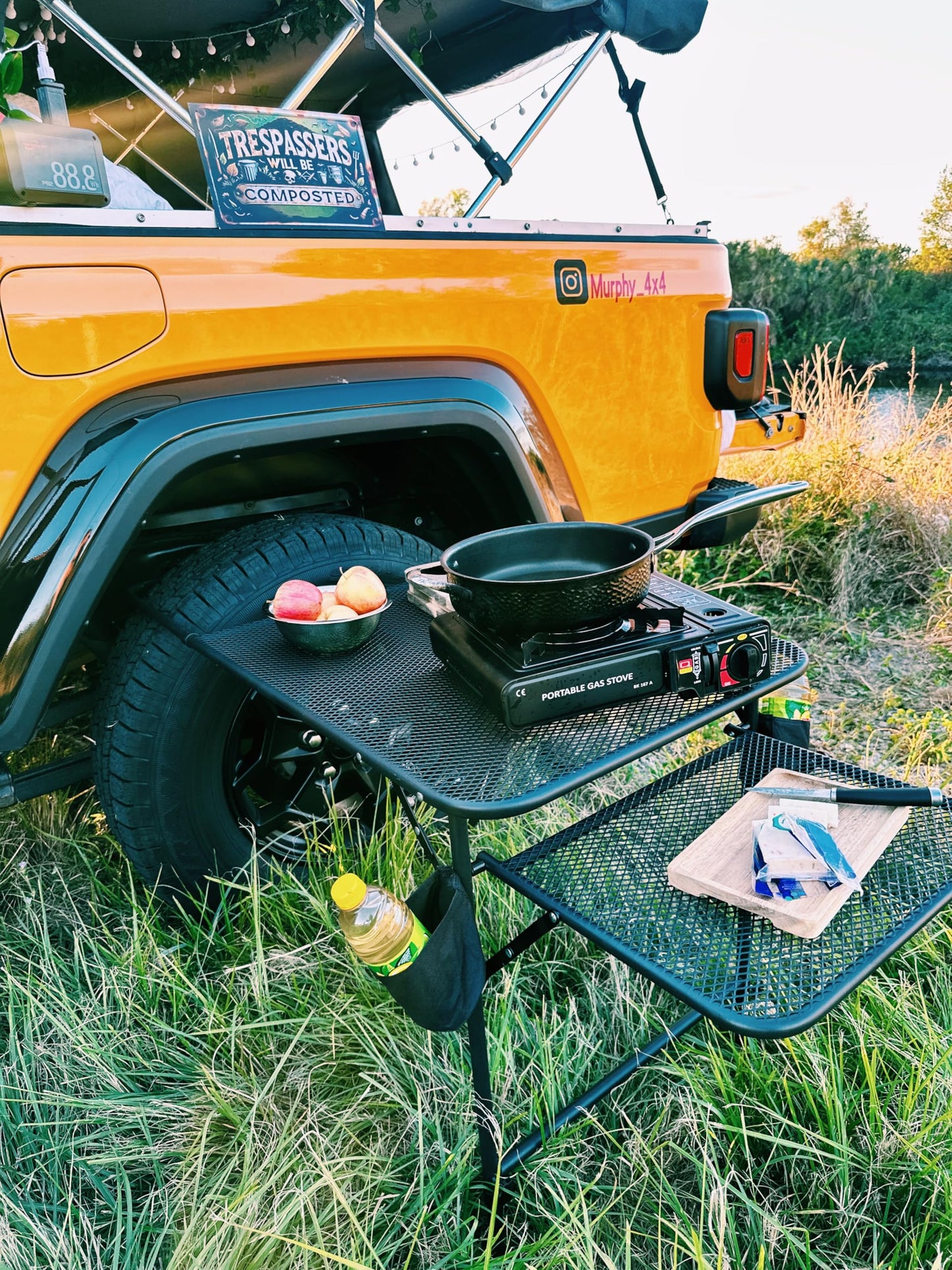 Adjustable Aluminum Tailgate Table - Lightweight Overlanding Camping Desk